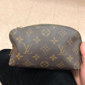 LOUIS Vuitton makeup pouch